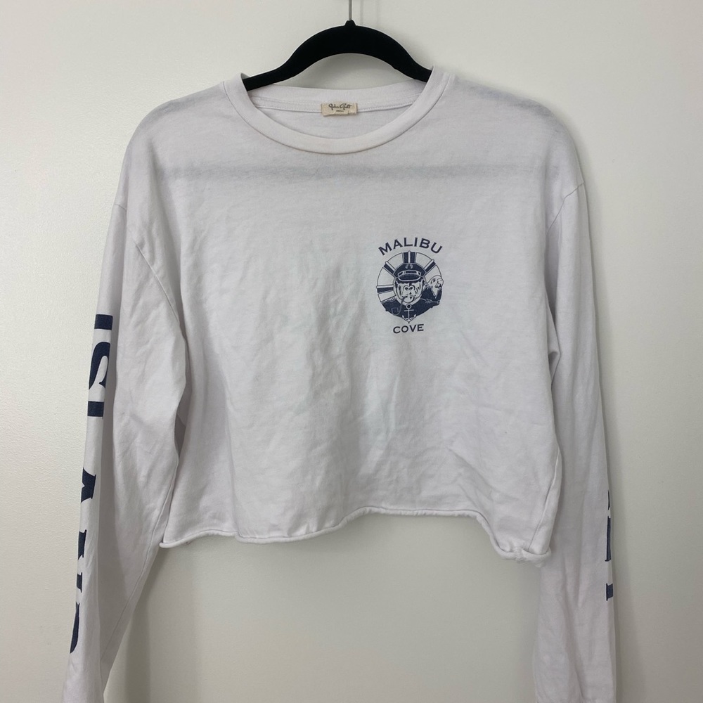 brandy melville crop top (SOLD)